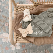Load image into Gallery viewer, butterfly Baby Name
