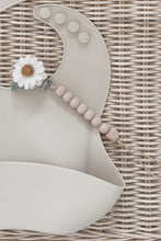 Load image into Gallery viewer, Flower Paci Holder