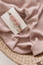 Load image into Gallery viewer, Vintage Floral Headband Pink
