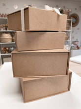 Load image into Gallery viewer, EMPTY GIFT BOX LARGE