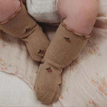 Load image into Gallery viewer, Flowers Socks
