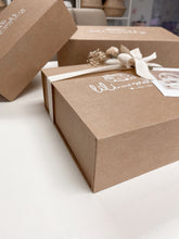 Load image into Gallery viewer, EMPTY GIFT BOX LARGE
