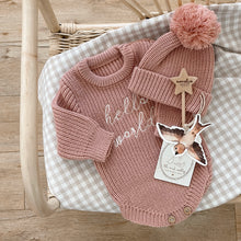 Load image into Gallery viewer, Newborn Knit set Pink
