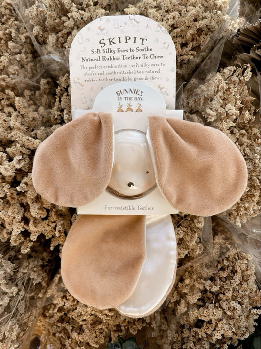 Skipit Ear Resistible Baby Teether
