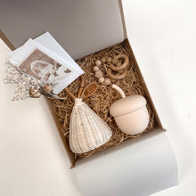 Load image into Gallery viewer, Acorn Newborn Gift Box
