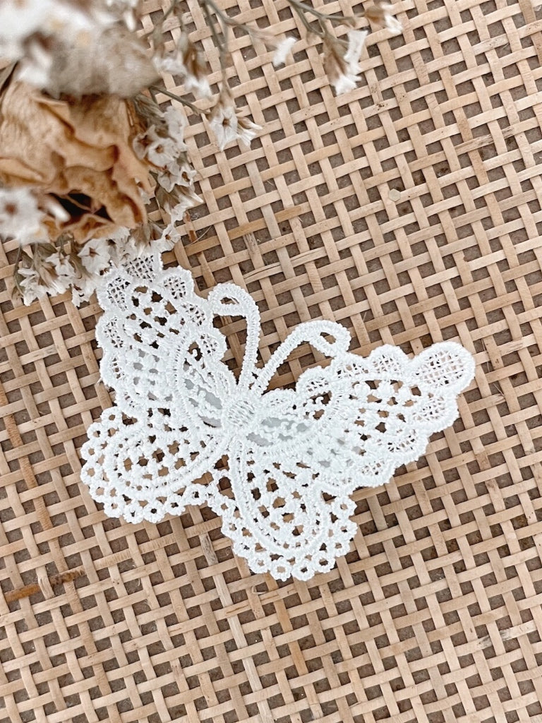 Clip White Butterfly