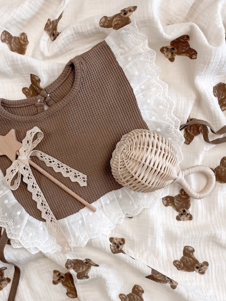 Balloon Baby rattan rattle