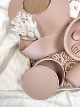 Load image into Gallery viewer, Set Silicone Baby Mealtime Velvet Pink
