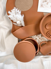 Load image into Gallery viewer, Set Silicone Baby Mealtime Cinnamon
