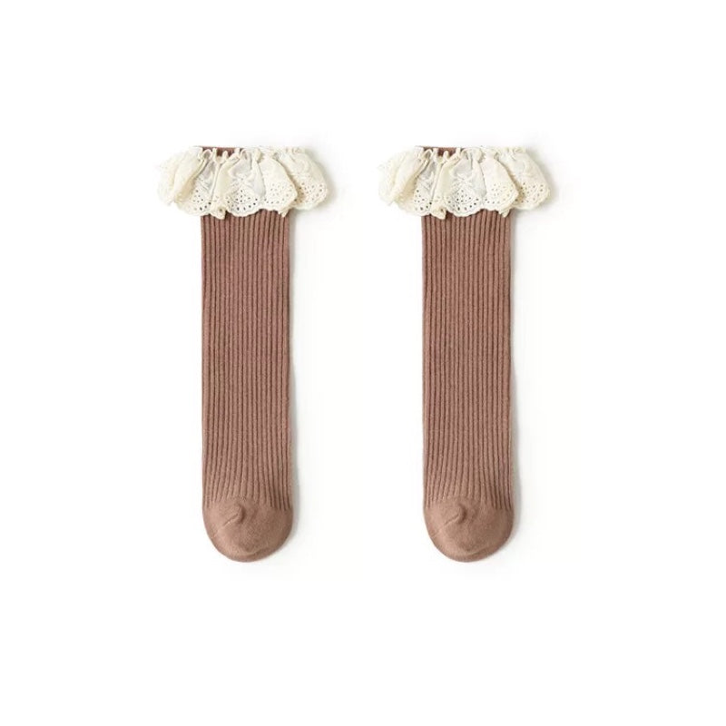 Broderie Socks Caramel